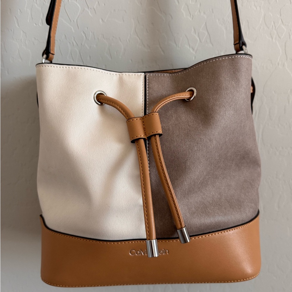Calvin Klein Gabrianna Bucket Bag